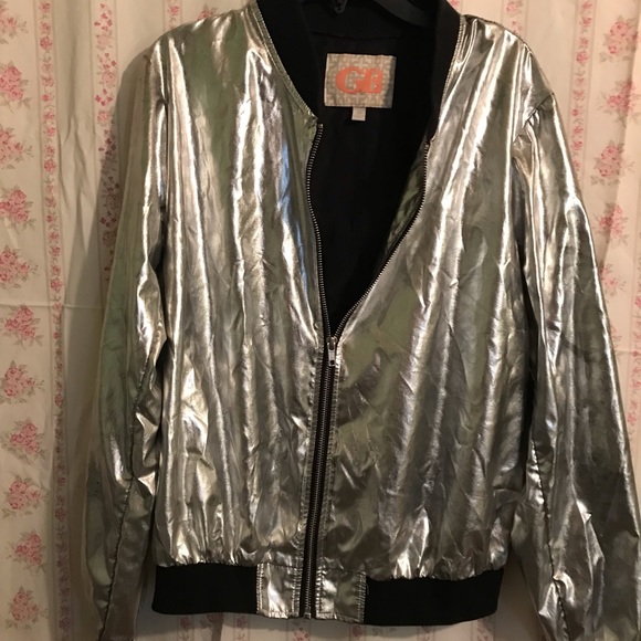 Jacket - Picture 4 of 6